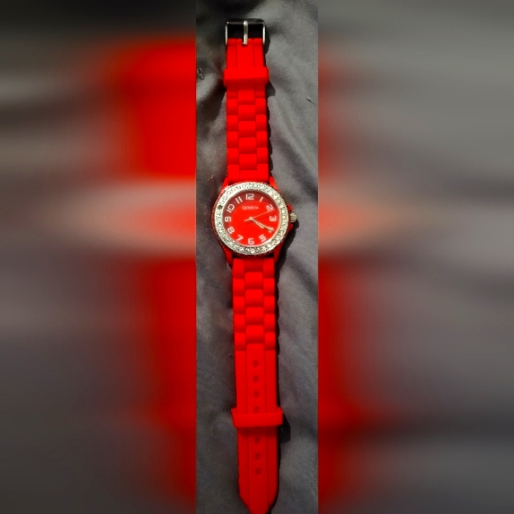 Geneva Watch Silicon Red And Crystal